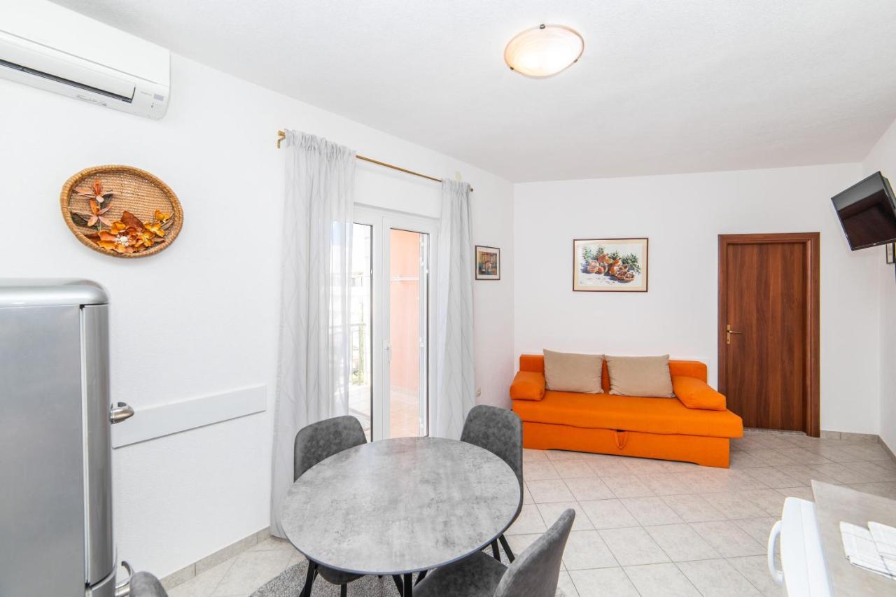 Apartmani Lile Gradac (Split-Dalmatia) Exterior foto