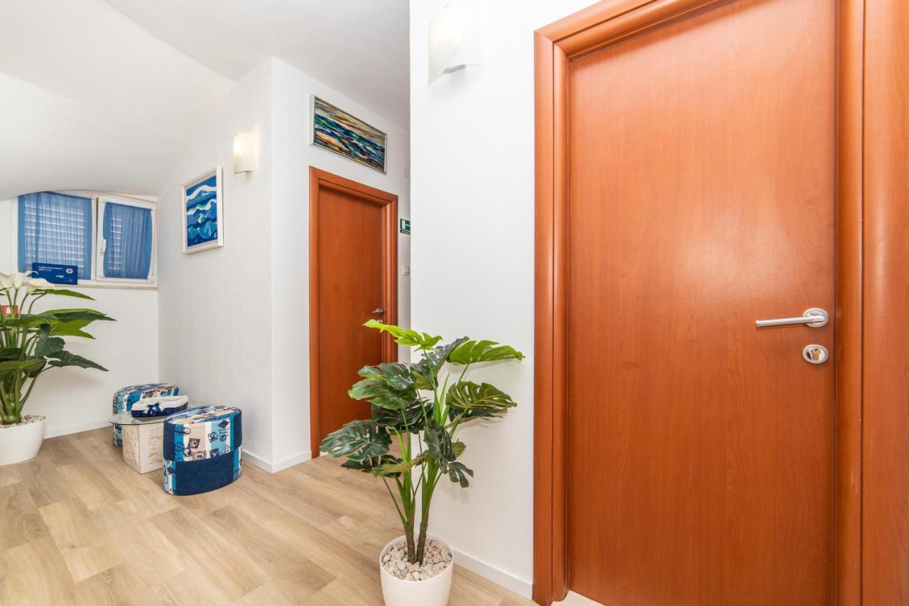 Apartmani Lile Gradac (Split-Dalmatia) Exterior foto